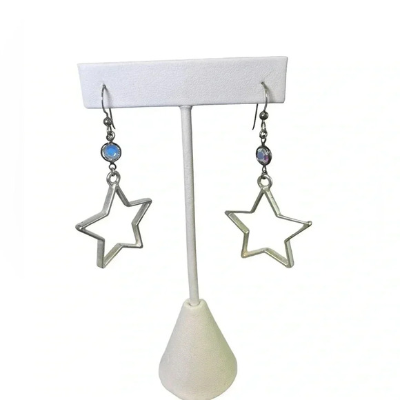 2” Handmade Western Star Cutout dangled silver Earrings - Picture 7 of 7